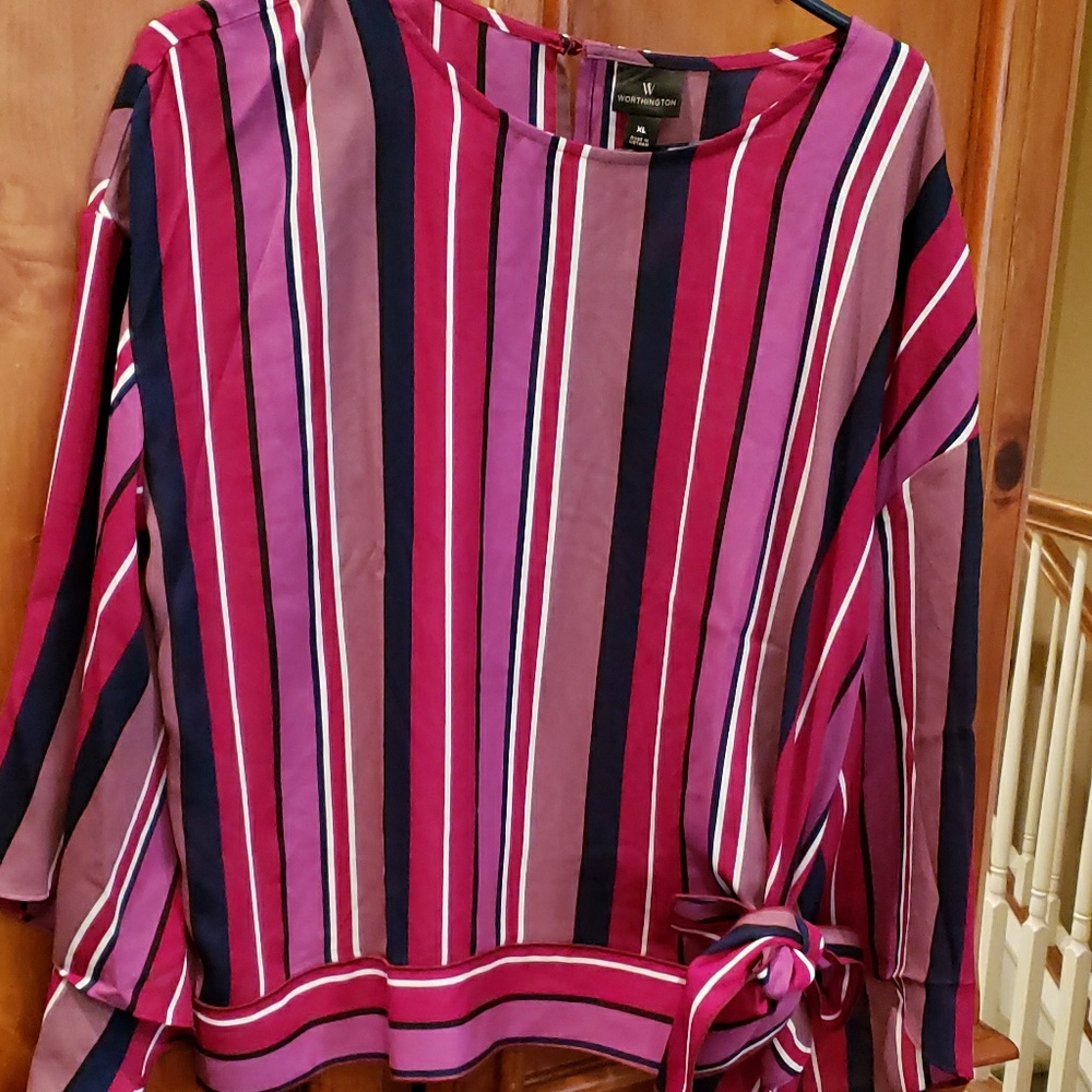 Worthington Blouse.Bell Sleeves. Sz XL NWT